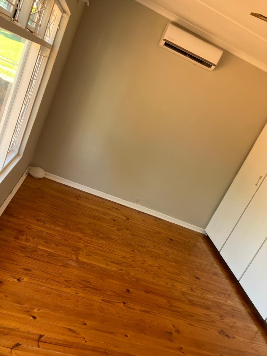 To Let 4 Bedroom Property for Rent in Vanes Estate Eastern Cape